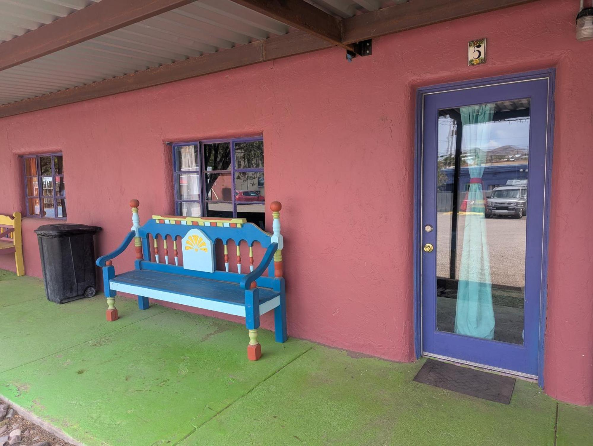 Motel Pelican Truth or Consequences